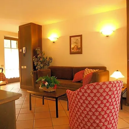 Avisio 4*