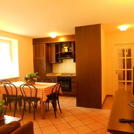 Aparthotel Avisio Canazei